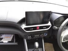 https://riyasewana.com/uploads/toyota-raize-z-1613434917995.jpg