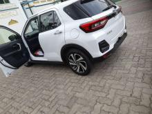 https://riyasewana.com/uploads/toyota-raize-z-17956066944.jpg