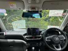 https://riyasewana.com/uploads/toyota-raize-z-18175256334.jpg
