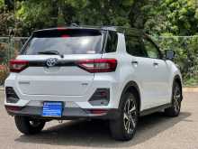 https://riyasewana.com/uploads/toyota-raize-z-19123517173.jpg