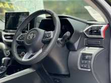 https://riyasewana.com/uploads/toyota-raize-z-19123517435.jpg