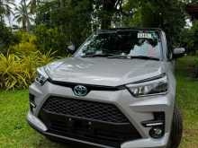 Toyota Raize Z Grade Hybrid 2026 SUV