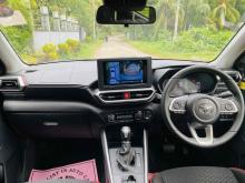 https://riyasewana.com/uploads/toyota-raize-z-1917421024753.jpg