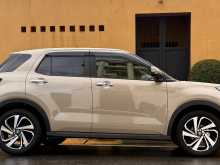 https://riyasewana.com/uploads/toyota-raize-z-20120458503.jpg