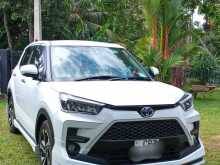 Toyota Raize Z 1 2L Hybrid Bodykit 2016 SUV