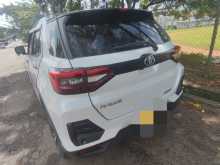 https://riyasewana.com/uploads/toyota-raize-z-2019-1911232412824.jpg