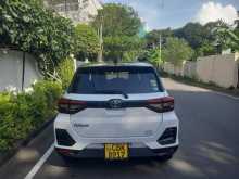 https://riyasewana.com/uploads/toyota-raize-z-2020-1421283112612.jpg