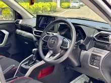 https://riyasewana.com/uploads/toyota-raize-z-2020-223470912333.jpg