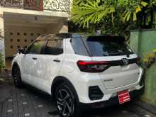 https://riyasewana.com/uploads/toyota-raize-z-2023-1214494712613.jpg
