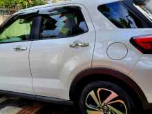 https://riyasewana.com/uploads/toyota-raize-z-2023-1317593612553.jpg