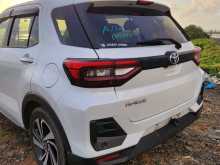https://riyasewana.com/uploads/toyota-raize-z-2023-207505212754.jpg