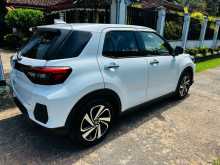 https://riyasewana.com/uploads/toyota-raize-z-2023-209573012143.jpg
