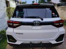 https://riyasewana.com/uploads/toyota-raize-z-2023-2318514312542.jpg