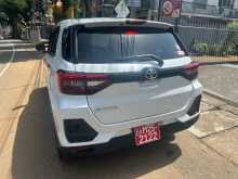https://riyasewana.com/uploads/toyota-raize-z-2023-2910543912983.jpg