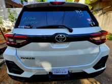 https://riyasewana.com/uploads/toyota-raize-z-2023-37141412672.jpg