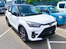 Toyota RAIZE 2025 SUV