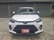 Toyota RAIZE Z PREMIUM 2025 SUV