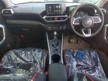 https://riyasewana.com/uploads/toyota-raize-z-2025-1420570012643.jpg