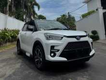 Toyota Raize Z 1.2 Hybrid Fully Loaded 2025 SUV