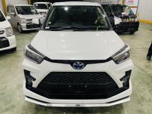 https://riyasewana.com/uploads/toyota-raize-z-208310617775.jpg