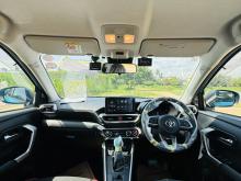 https://riyasewana.com/uploads/toyota-raize-z-2114325217385.jpg