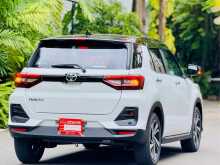 https://riyasewana.com/uploads/toyota-raize-z-2314270322202.jpg