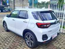 https://riyasewana.com/uploads/toyota-raize-z-2394937674.jpg