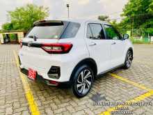 https://riyasewana.com/uploads/toyota-raize-z-23957464412.jpg