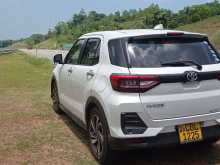 https://riyasewana.com/uploads/toyota-raize-z-242356164642.jpg