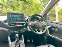 https://riyasewana.com/uploads/toyota-raize-z-24927171003.jpg