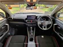 https://riyasewana.com/uploads/toyota-raize-z-259164563.jpg