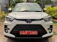 Toyota Raize Z Grade 1 2 Hybrid4 Way Cam 2025 SUV