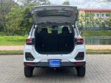 https://riyasewana.com/uploads/toyota-raize-z-2616174813.jpg