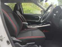 https://riyasewana.com/uploads/toyota-raize-z-27164824175.jpg