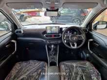 https://riyasewana.com/uploads/toyota-raize-z-28135858364.jpg