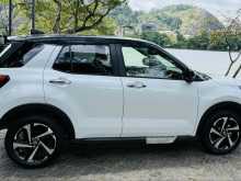 https://riyasewana.com/uploads/toyota-raize-z-3011084322713.jpg