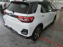 https://riyasewana.com/uploads/toyota-raize-z-311527124843.jpg