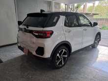 https://riyasewana.com/uploads/toyota-raize-z-31752564542.jpg