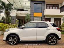 https://riyasewana.com/uploads/toyota-raize-z-510025552.jpg