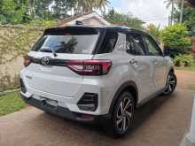 https://riyasewana.com/uploads/toyota-raize-z-510305323.jpg