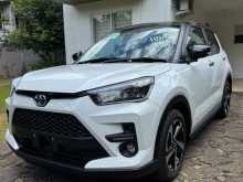 Toyota RAIZE Z HYBRID 2025 SUV