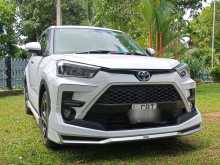 Toyota Raize Z 1 2L Hybrid Bodykit 2025 SUV