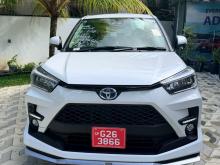 Toyota Raize Z Hybrid 2025 SUV