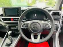 https://riyasewana.com/uploads/toyota-raize-z-grade-24100635744.jpg