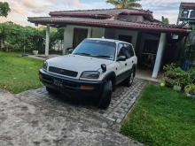 Toyota RAV4 1996 SUV