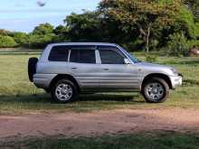 Toyota RAV4 1997 SUV