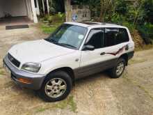 Toyota RAV4 1996 SUV