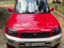 Toyota RAV4 1997 SUV