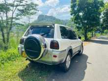 https://riyasewana.com/uploads/toyota-rav-4-1998-2113371212634.jpg