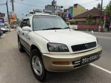 Toyota RAV4 1999 SUV